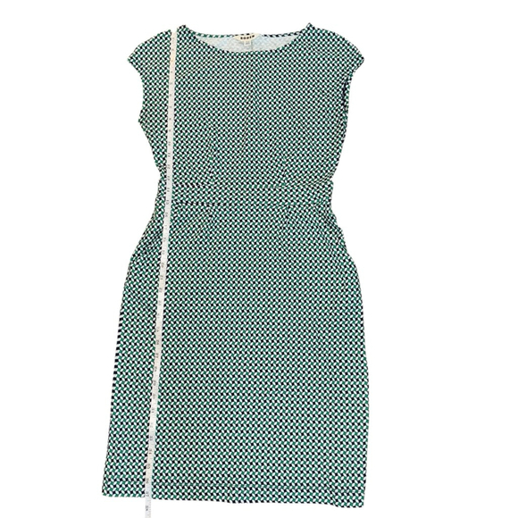 BODEN FLORRIE FLORAL JERSEY DRESS IN MEADOW GREEN, ABSTRACT DIAMOND 6R - Picture 4 of 7